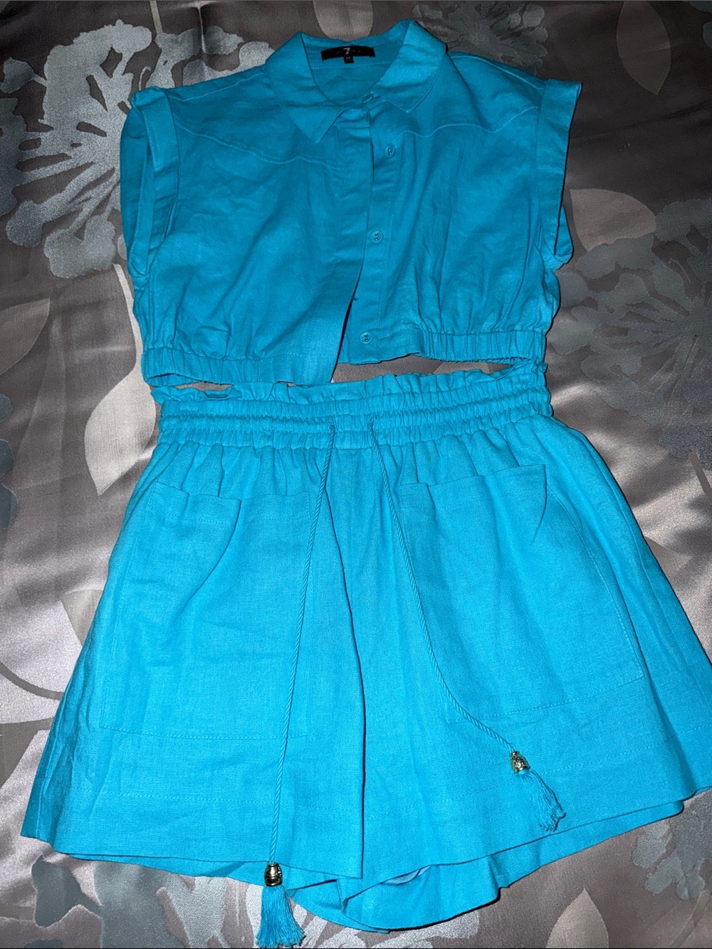 7 For All Mankind Bright Turquoise Cropped Button Top & Elastic Waist Shorts Set